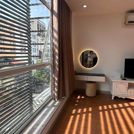 Luxe Paradise Residence 51 Ton Duc Thang ハノイ市 エクステリア 写真