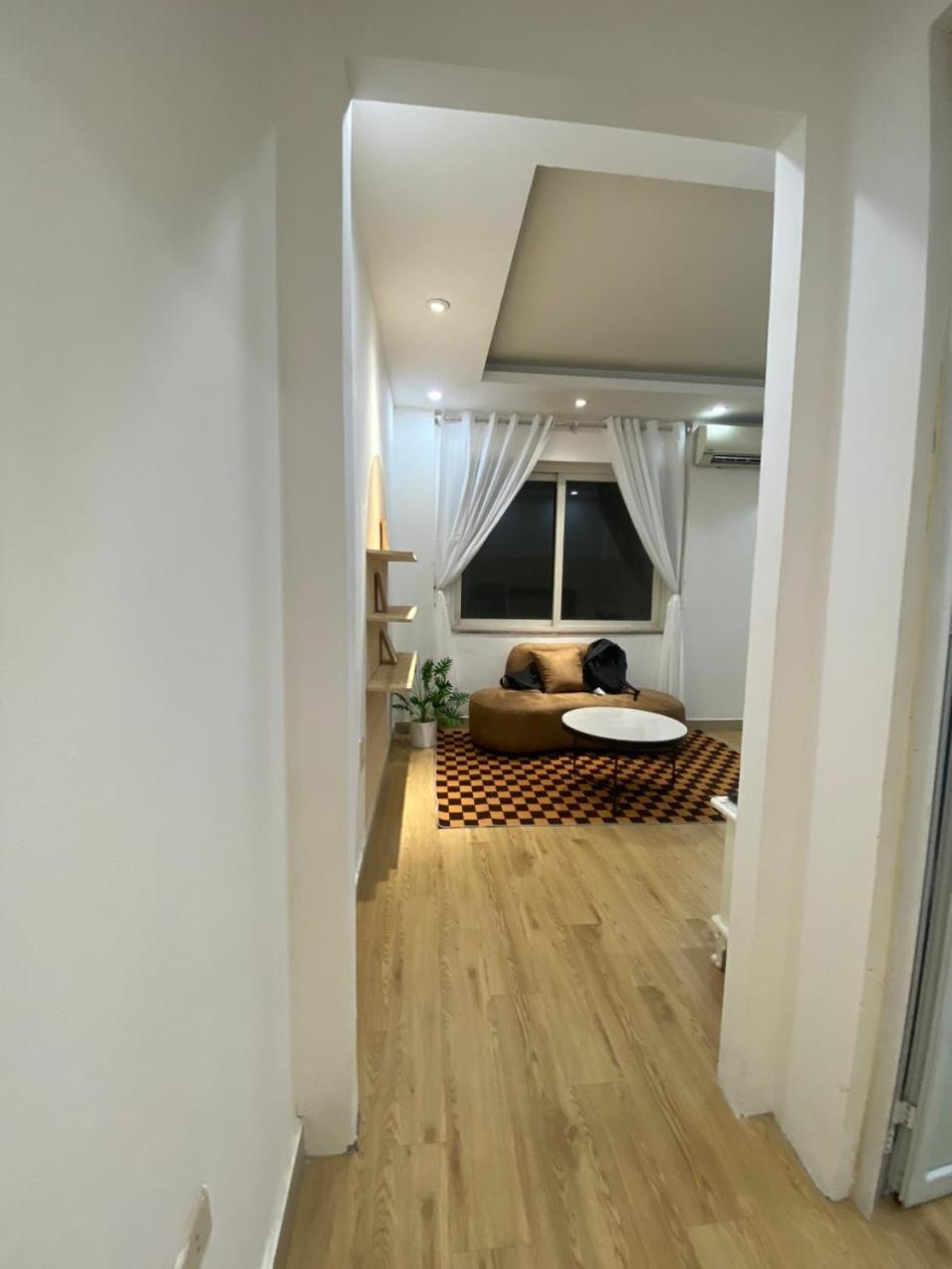 Luxe Paradise Residence 51 Ton Duc Thang ハノイ市 エクステリア 写真