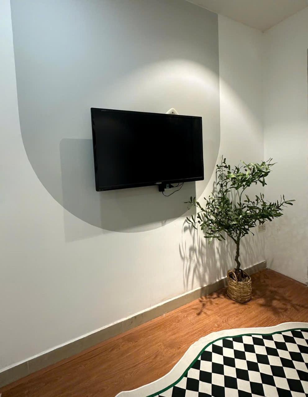 Luxe Paradise Residence 51 Ton Duc Thang ハノイ市 エクステリア 写真
